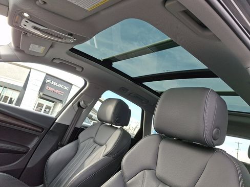 Used 2024 Audi Q5 2.0T Premium Plus w/ Premium Plus Package image 14