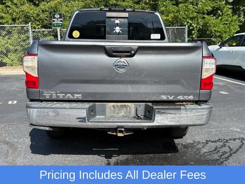 Used 2019 Nissan Titan SV AWD/4WD image 5