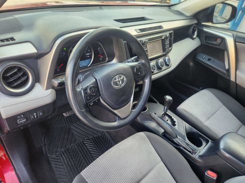 Used 2015 Toyota RAV4 LE image 11