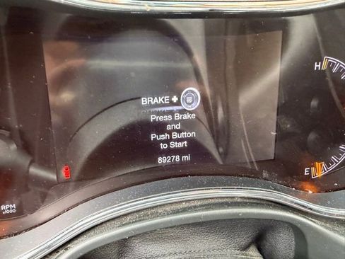 Used 2021 Jeep Grand Cherokee Freedom Edition image 5