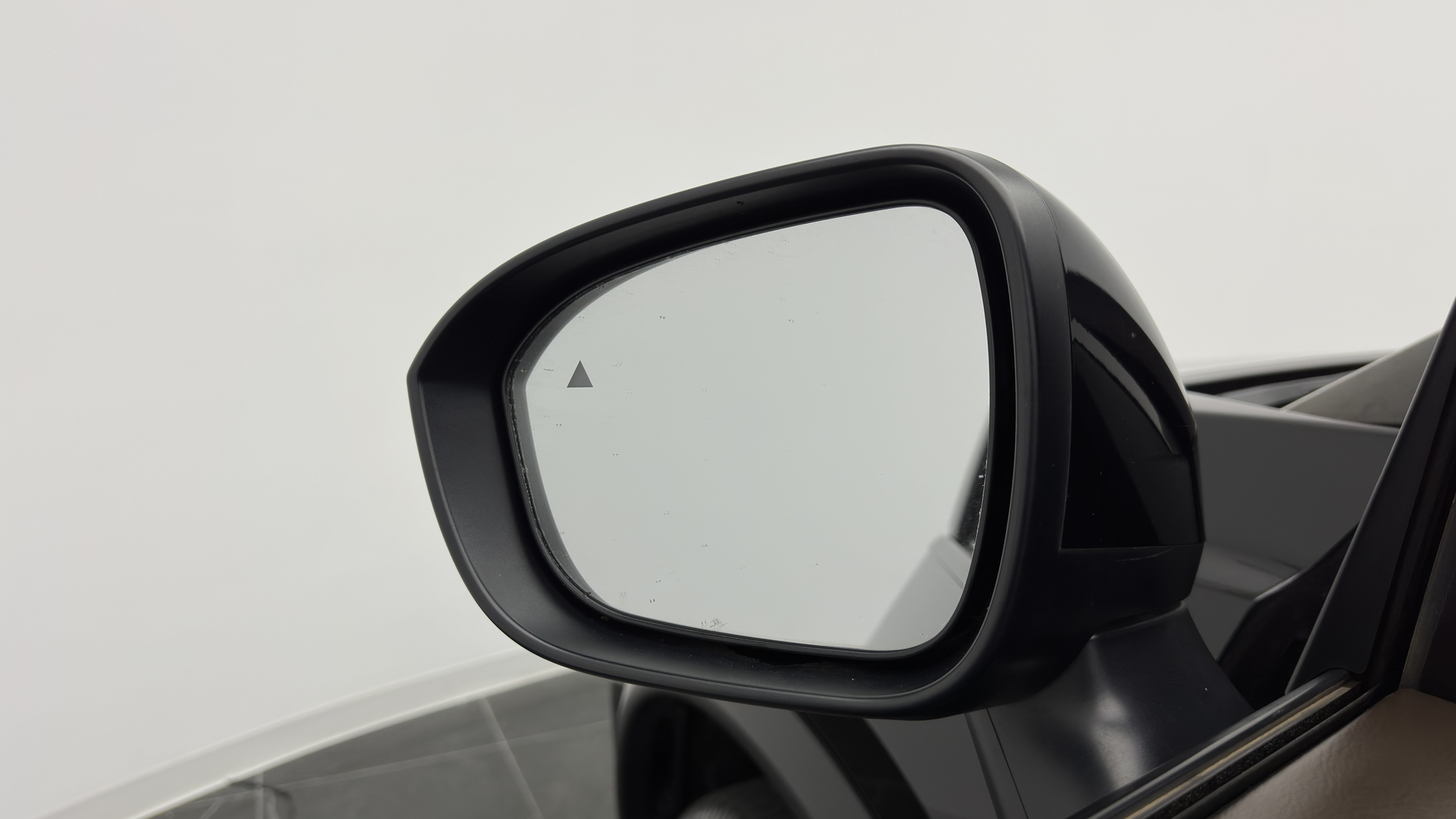 Used 2023 Nissan Rogue SV FWD image 14