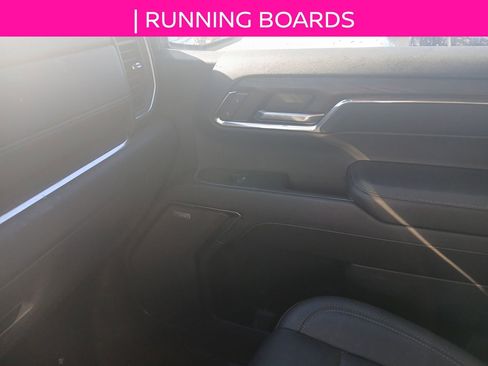 Used 2023 GMC Sierra 1500 SLT image 15