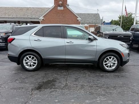 Used 2023 Chevrolet Equinox LT AWD/4WD image 8