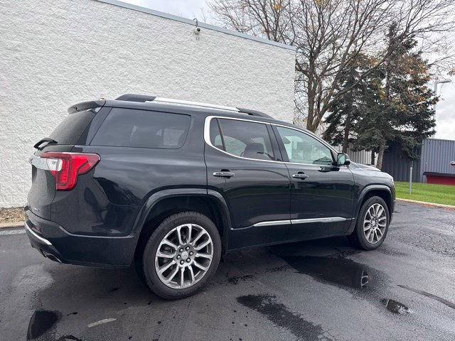 Used 2023 GMC Acadia Denali w/ Denali Ultimate Package AWD/4WD image 5