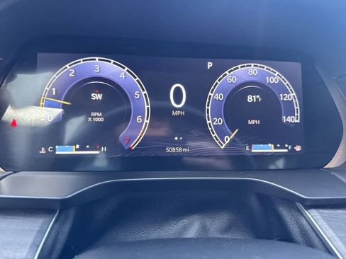 Used 2021 Jeep Grand Cherokee L Limited RWD image 15