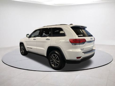 Used 2018 Jeep Grand Cherokee Limited image 4