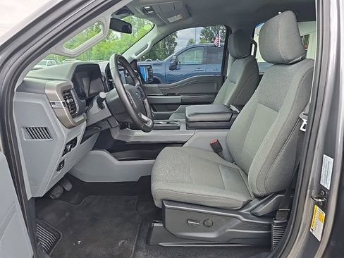 Used 2024 Ford F150 XLT w/ Mobile Office Package image 19