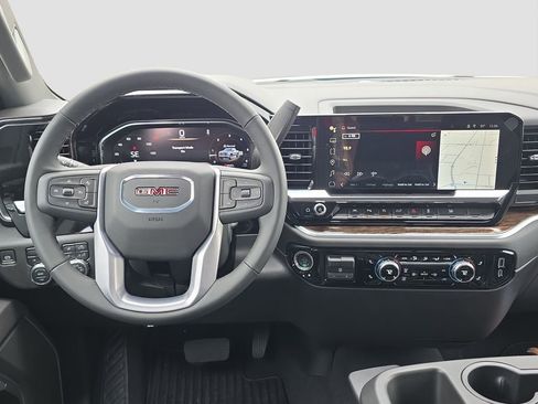 New 2026 GMC Sierra 1500 SLE w/ Preferred Package AWD/4WD image 13