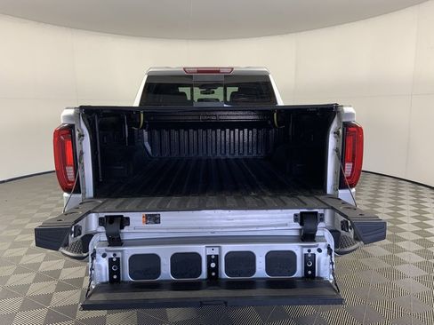 Used 2021 GMC Sierra 1500 SLT w/ SLT Premium Package image 10