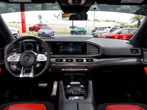 Used 2022 Mercedes-Benz GLE 63 AMG S image 26