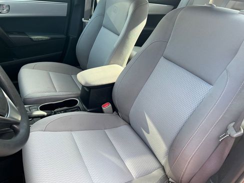 Used 2016 Toyota Corolla L image 10