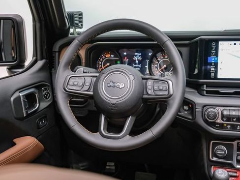 Used 2024 Jeep Wrangler Unlimited Rubicon 392 image 59