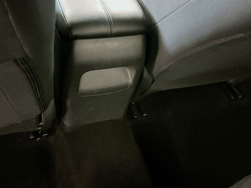 Used 2024 Nissan Sentra S image 27