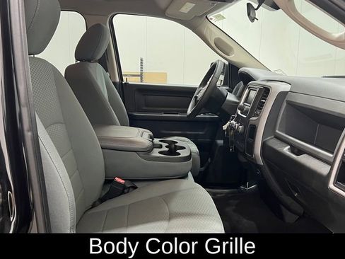 Used 2017 RAM 1500 Express image 16