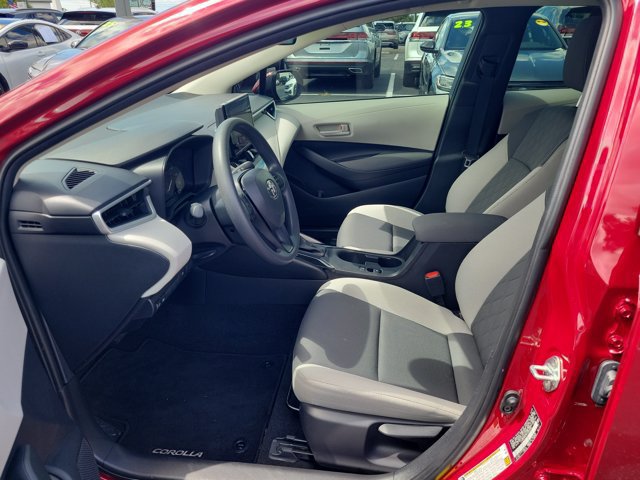 Used 2023 Toyota Corolla LE w/ LE Convenience Package FWD image 14