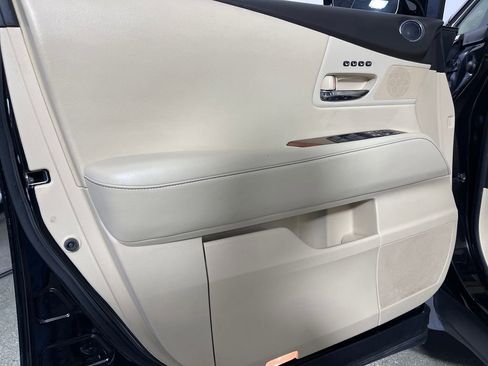Used 2013 Lexus RX 450h FWD w/ Navigation Pkg image 17