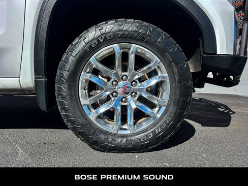 Used 2020 GMC Sierra 1500 SLT w/ SLT Premium Package image 11