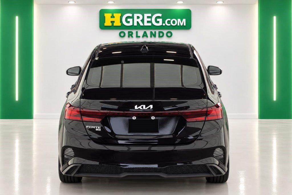 Used 2024 Kia Forte LX FWD image 8