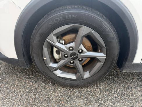 Used 2025 Kia K4 FWD image 29