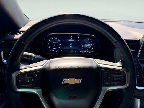 Used 2023 Chevrolet Suburban LT image 21