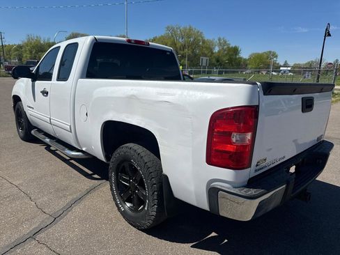Used 2008 GMC Sierra 1500 SLE w/ SLE2 Preferred Package AWD/4WD image 7