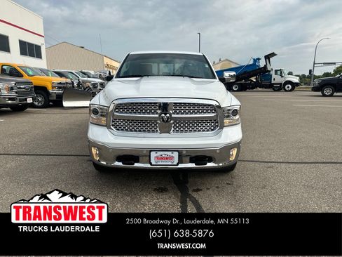 Used 2018 RAM 1500 Laramie w/ Convenience Group AWD/4WD image 8