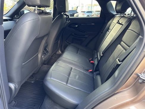 Used 2024 Land Rover Range Rover Evoque S image 13