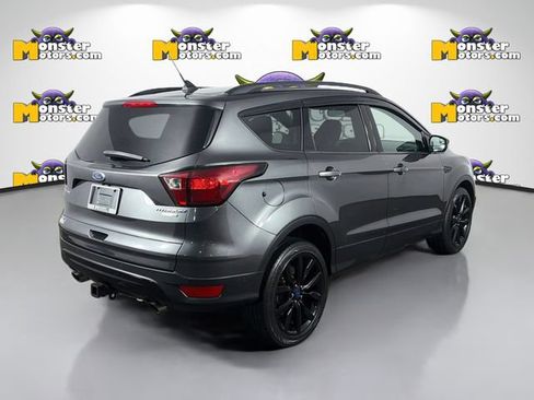 Used 2019 Ford Escape Titanium AWD/4WD image 5