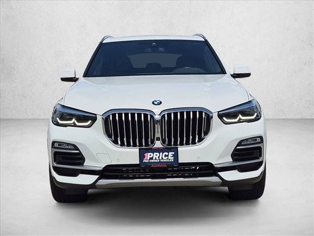 Used 2021 BMW X5 xDrive40i w/ Premium Package 2 AWD/4WD image 2