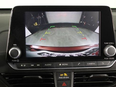 Certified 2025 Nissan Altima 2.5 SV image 28