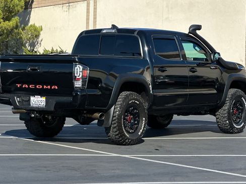 Used 2019 Toyota Tacoma TRD Pro image 2