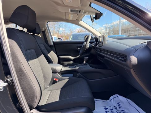 Certified 2023 Honda HR-V LX image 15