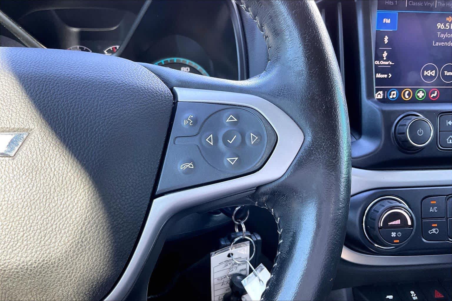 Used 2020 Chevrolet Colorado LT w/ Luxury Package RWD image 24