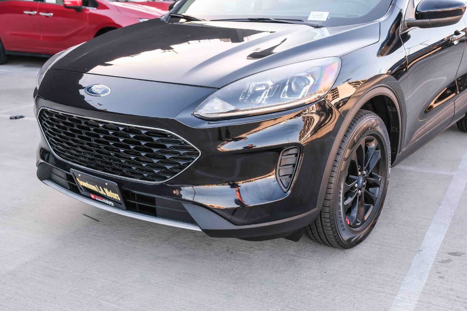 Used 2020 Ford Escape SE AWD/4WD image 11