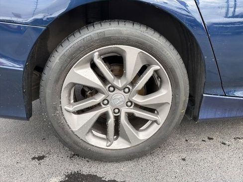 Used 2019 Honda Accord LX image 10