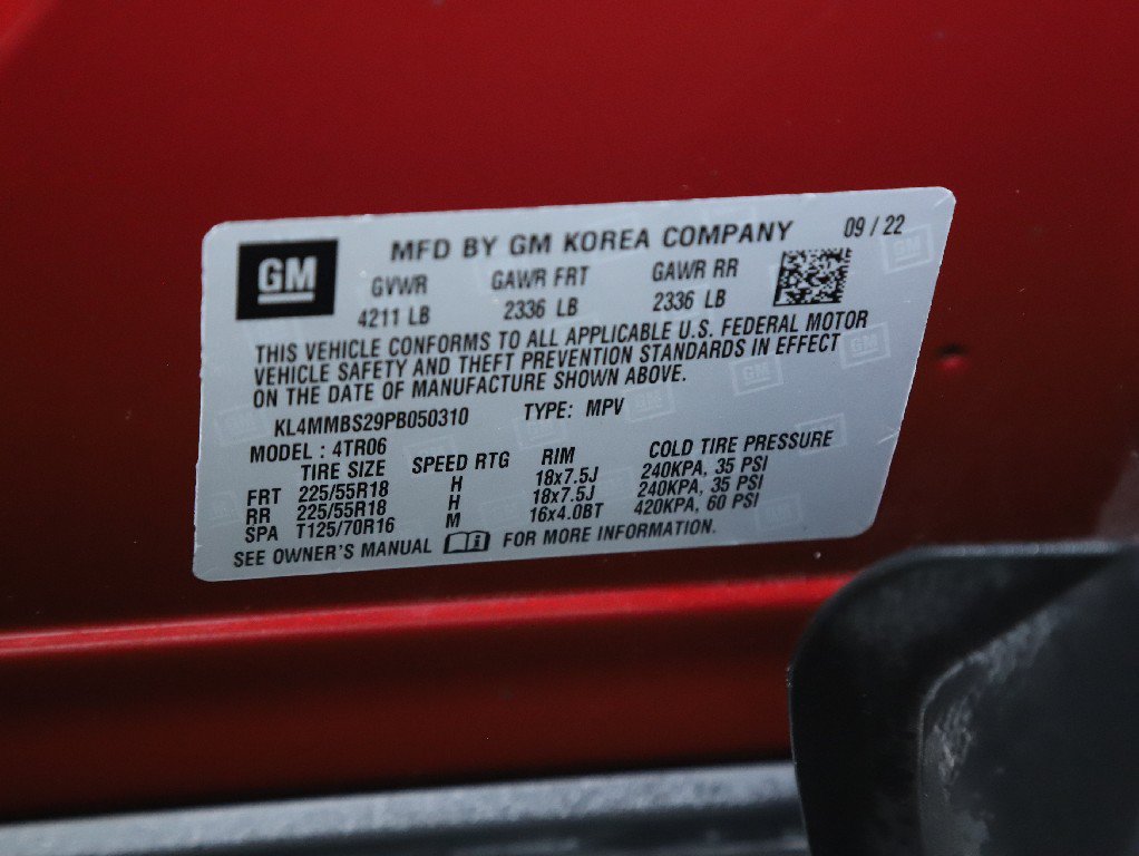 Used 2023 Buick Encore GX Preferred FWD image 21