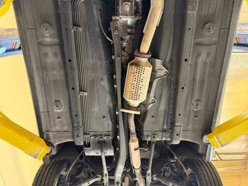 Used 1997 MAZDA MX-5 Miata STO-Edition Convertible 2D image 17