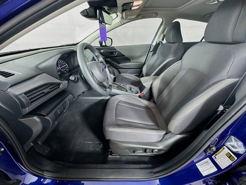 Used 2025 Subaru Crosstrek 2.0i Premium image 24