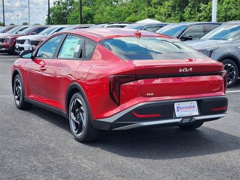 New 2025 Kia K4 EX image 4
