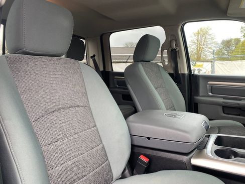 Used 2017 RAM 1500 Big Horn AWD/4WD image 18