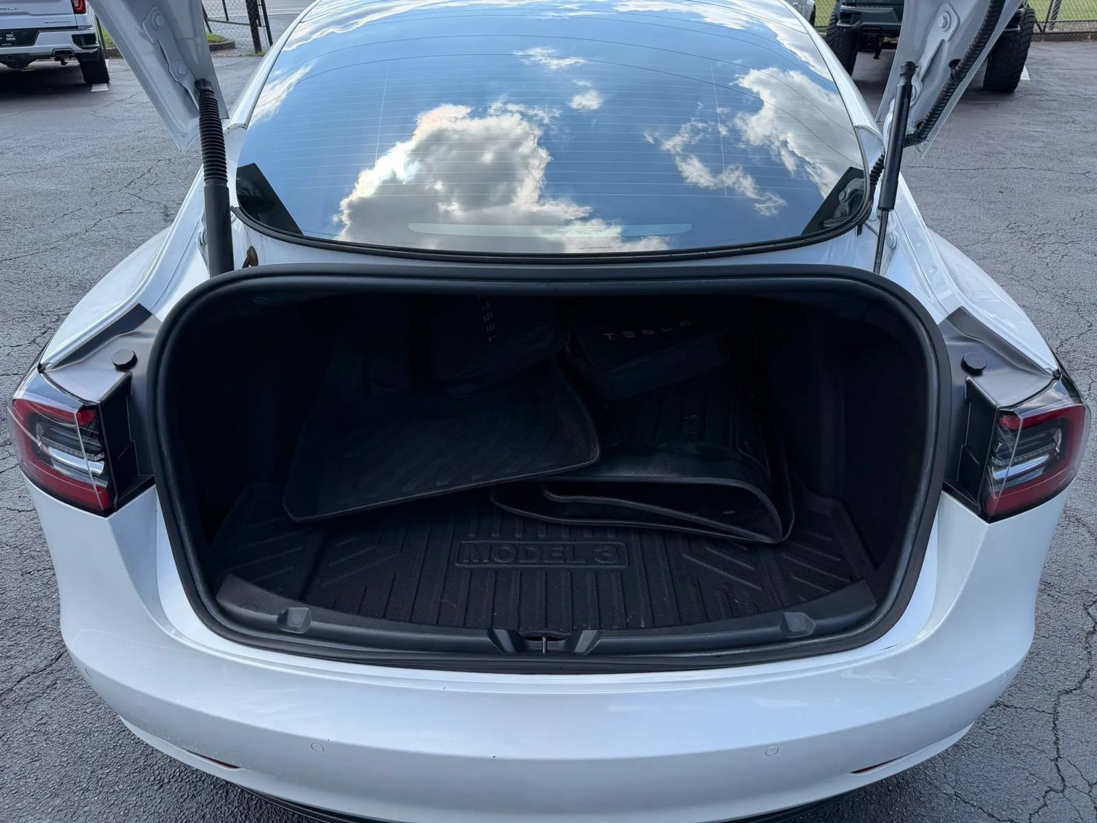 Used 2021 Tesla Model 3 Standard Range Plus RWD image 16