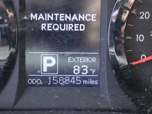 Used 2015 Toyota Sienna LE FWD image 11