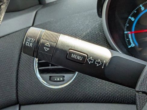 Used 2014 Chevrolet Cruze LT image 8