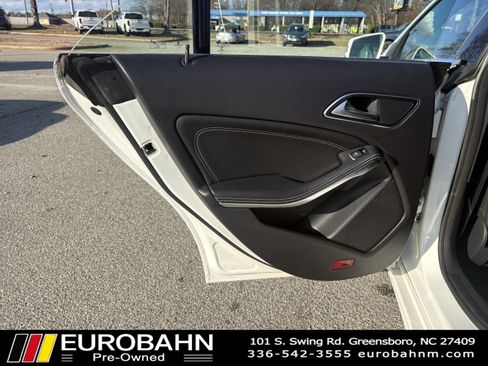 Used 2019 Mercedes-Benz CLA 250 image 11