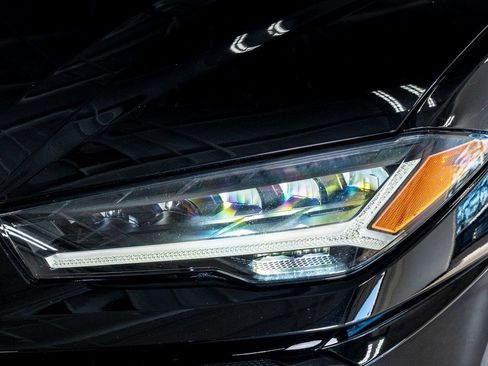 Used 2021 Lamborghini Urus image 13