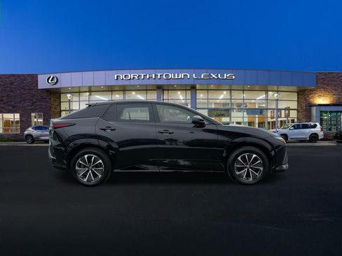 Used 2023 Lexus RZ 450e Premium w/ Technology Package image 24