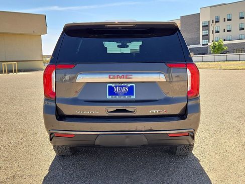 Used 2021 GMC Yukon AT4 w/ Rear Media and Nav Package image 4