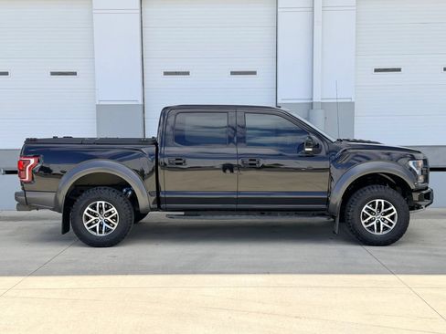 Used 2017 Ford F150 Raptor w/ Equipment Group 802A Luxury AWD/4WD image 6