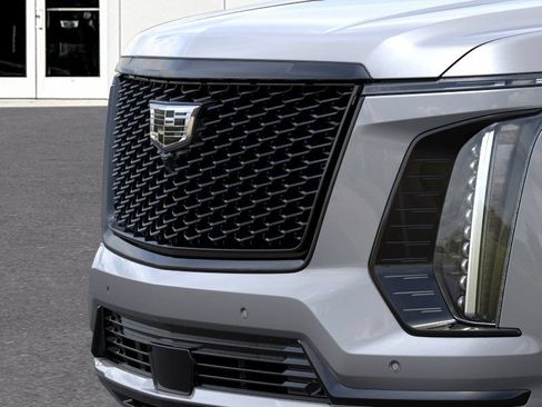 New 2026 Cadillac Escalade Platinum Sport w/ LPO, ONYX Package AWD/4WD image 13