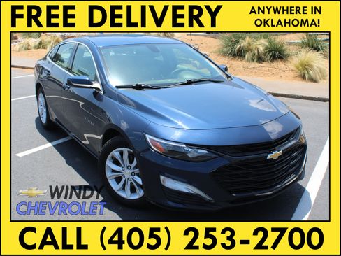 Used 2022 Chevrolet Malibu LT FWD image 1